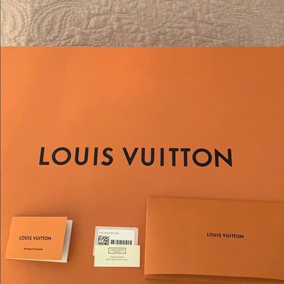 NWT Louis Vuitton Black Leather on the Go Tote - Picture 4 of 8